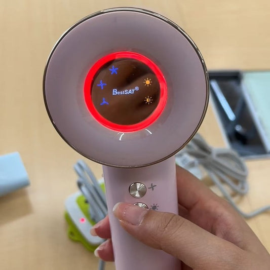 Intelligent hair dryer